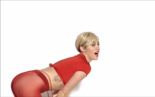 Miley C pantyhose