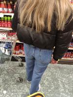 Nice candid blonde teen with fantastic ass in supermarket