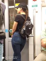Candid brunette with nice ass in jeans