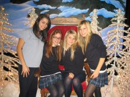 Schoolgirls in tights & pantyhose (1 - preview)