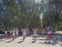 В Кораблино прошел митинг, посвященный Дню Государственного флага России