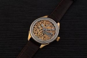 I rework old swiss pocket watches in wrist watches JAEGER-LE COULTRE
