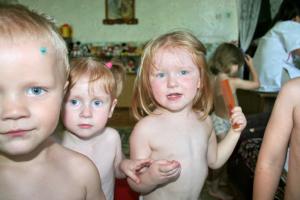 Disadvantaged children Ukraine 4 (Не благополучные дети 4)