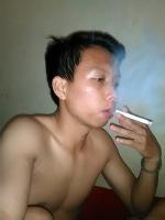 Indonesian boys smoking  49