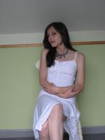 Lizzie teen model - white dress