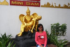 Mini Siam
