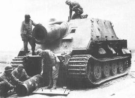 Sturmtiger 38 cm RW61 auf Sturmmörser Tiger