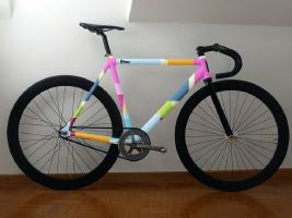 paintinng bicycles
